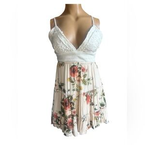 Vine & Valley Floral Lace Trim Backless  Dress